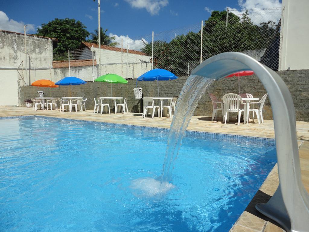 Casablanca Pousada Águas de São Pedro Екстериор снимка