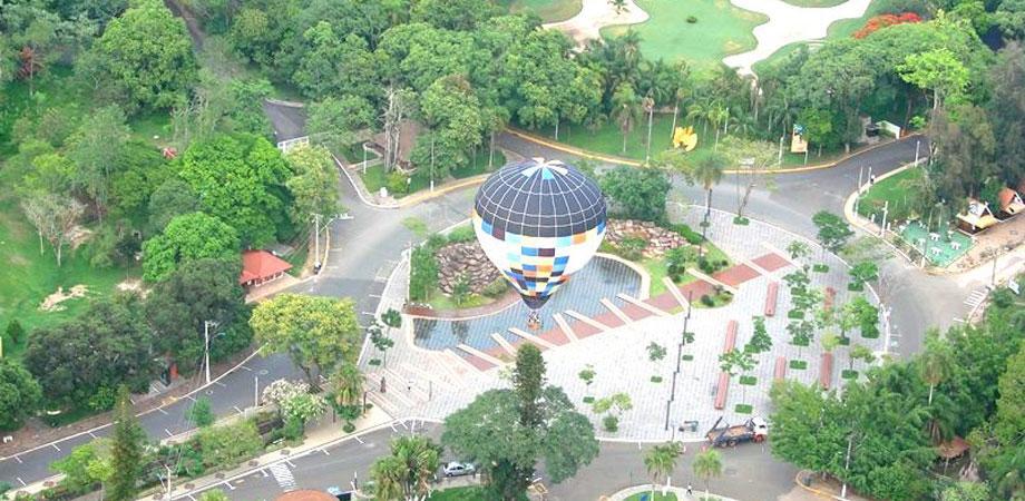 Casablanca Pousada Águas de São Pedro Екстериор снимка