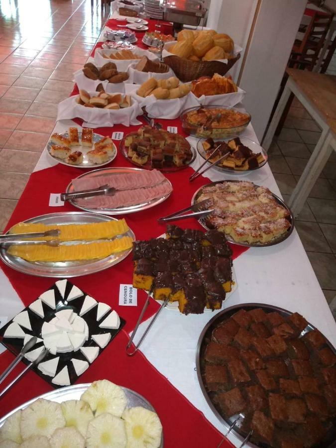 Casablanca Pousada Águas de São Pedro Екстериор снимка